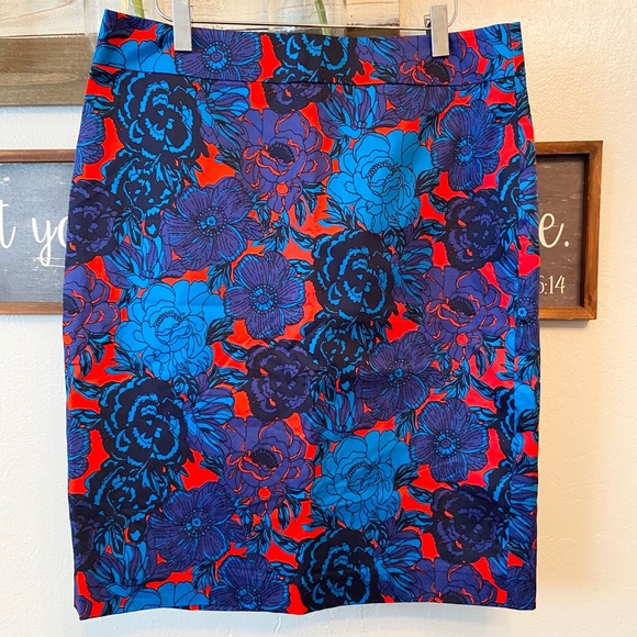 Ann Taylor Factory Dresses & Skirts - 🎉Host Pick🎉 NWT Ann Taylor Pencil Skirt